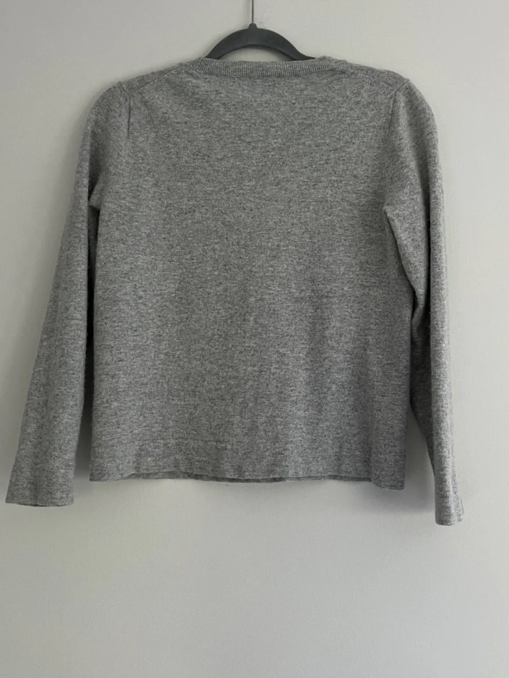 J.Crew Teddie Crewneck Sweater Sz L Gray Knit Long Sleeve Classic Cozy Luxuries
